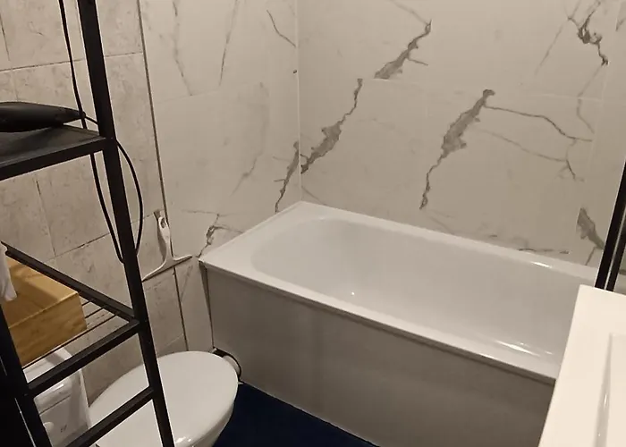 Dortoir Hommes De 6 Lits De 13M2 Vandrerhjem *